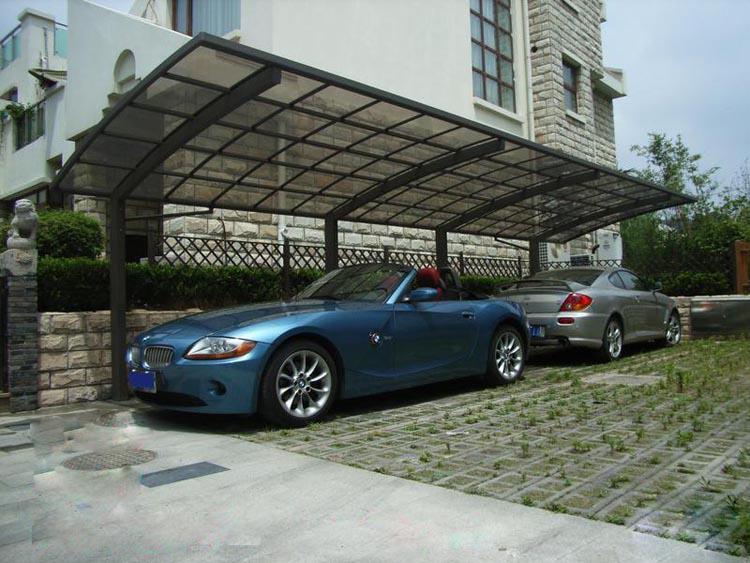 汽車(chē)棚停車(chē)棚哪種材質(zhì)性?xún)r(jià)比更高